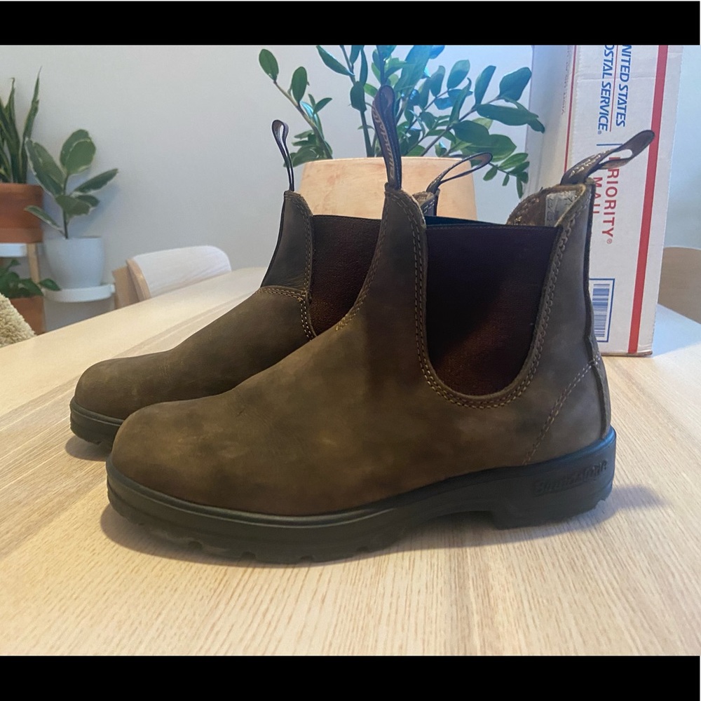 Brown Blundstones